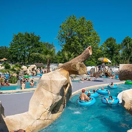 Camping Mobil Avec Terrasse - 3 A - Api-1-52-1411