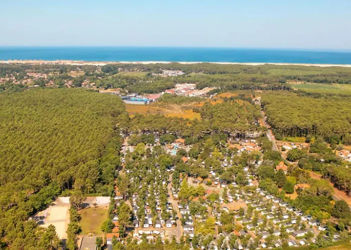 Mobil Avec Terrasse - 3 A - Api-1-52-1411 Camping